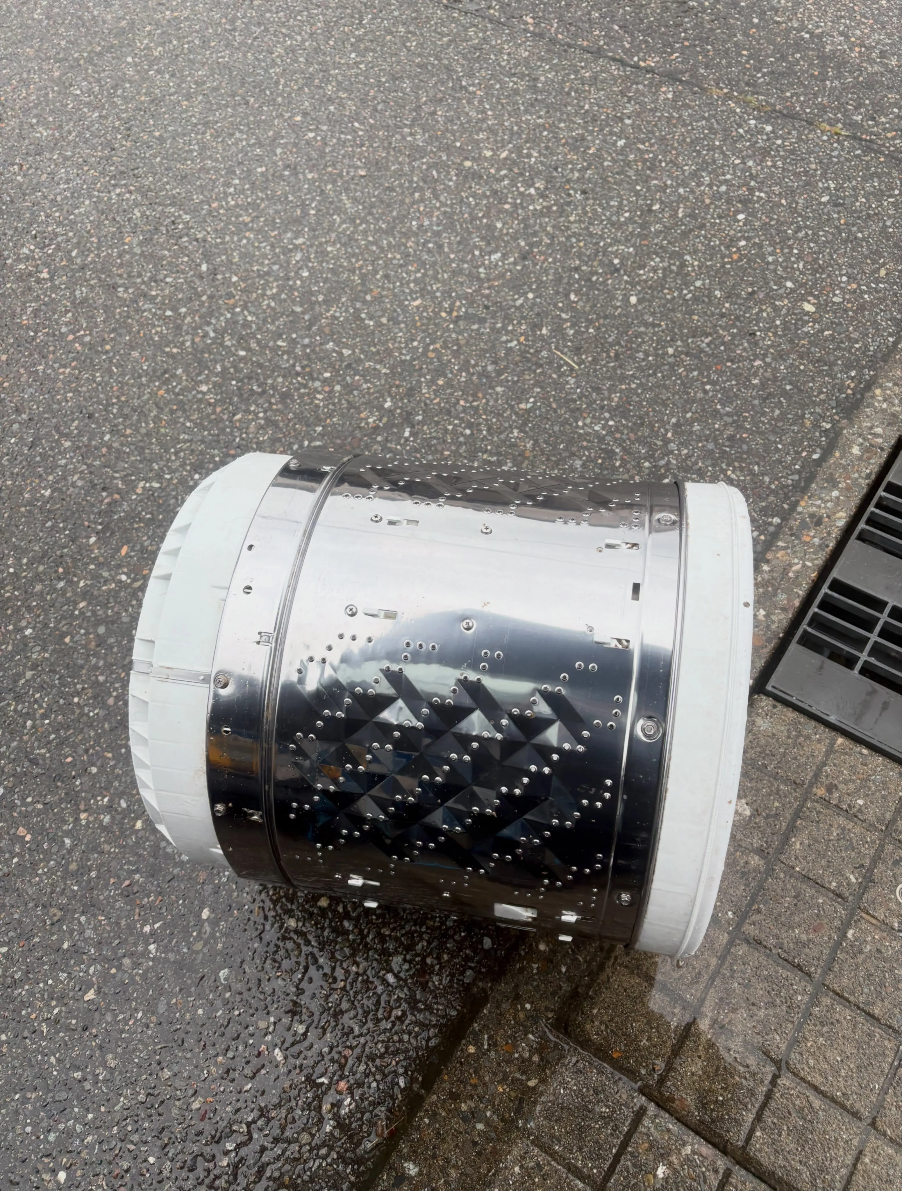 洗濯機クリーニング  カビで洗濯物洗う生活からの脱出 